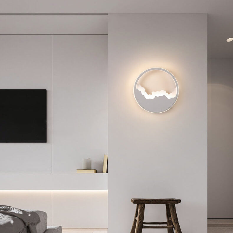 WaveGlow LED-Wandleuchte im Wellendesign aus Eisen