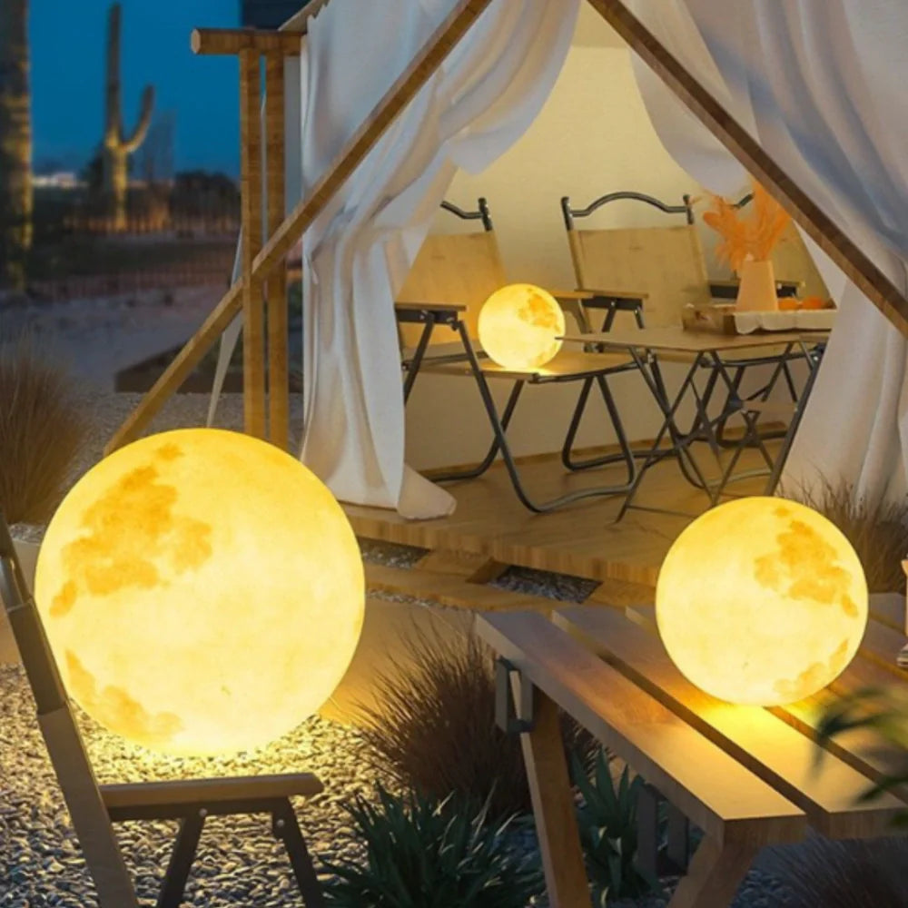 LunaGlow Mond-Gartenleuchte mit Fernbedienung und 16 Farben – Ansicht 2 von 16