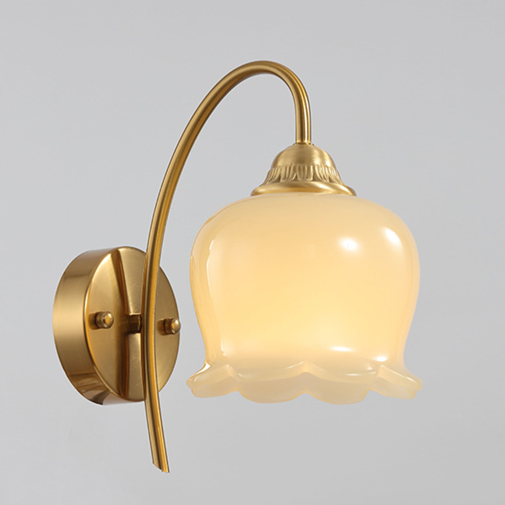 CuproLux Wandleuchte mit Kupferrahmen & Glasschirm – Ansicht 12 von 13