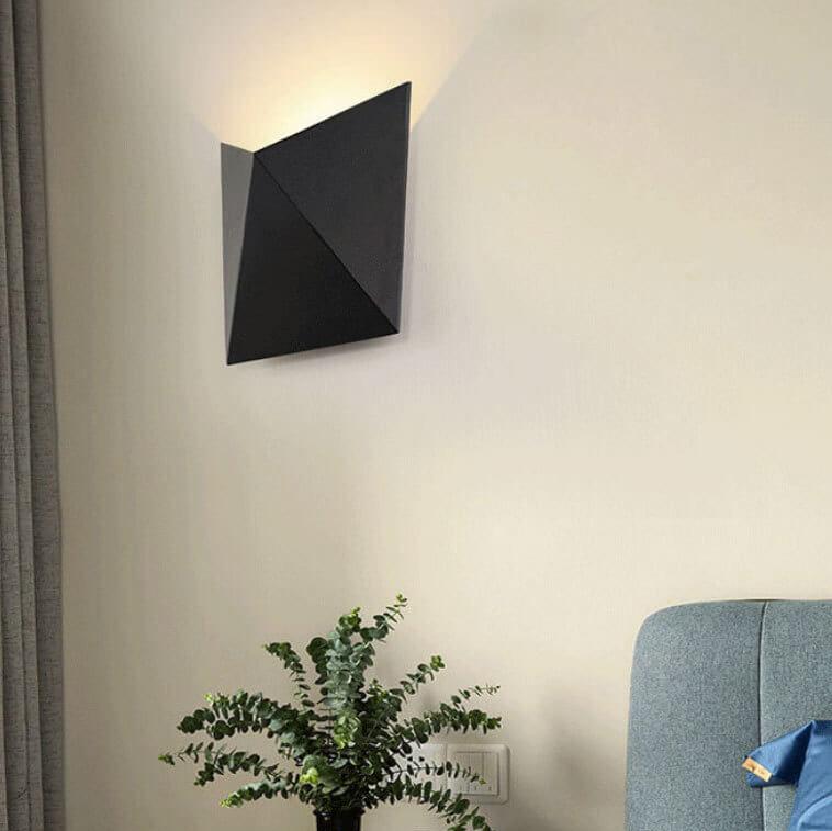 OrigaLux Origami LED-Wandleuchte aus Aluminium – Ansicht 8 von 14
