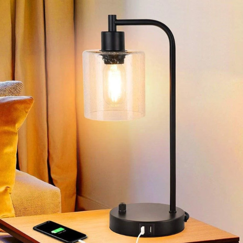 UrbanForge Industrielle Tischleuchte mit USB-Anschluss – Schreibtischlampe