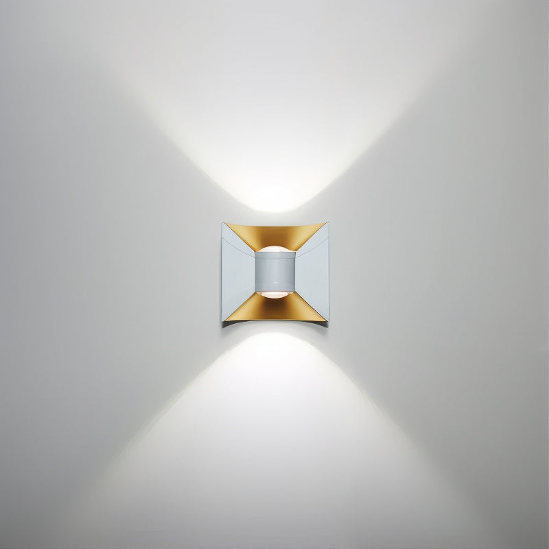 NovaWall Wetterfeste LED-Außenwandleuchte – Ansicht 5 von 8