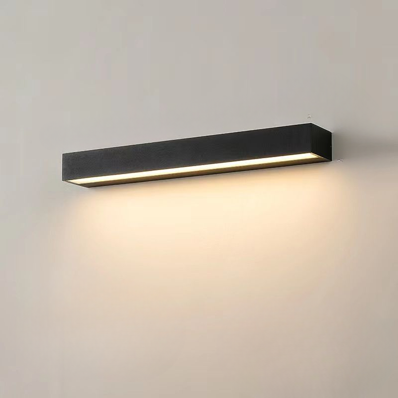 LinoLume Schlanke LED-Wandleuchte für Bad & Wohnraum