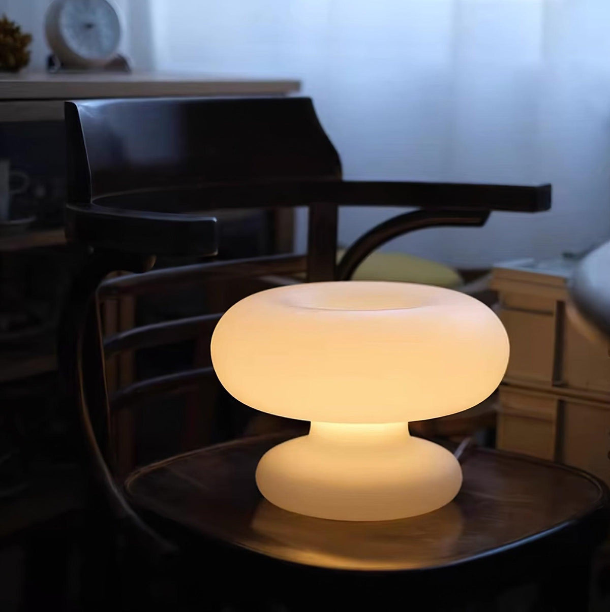 HaloLum Donut-Tischlampe mit warmem Licht – Tischleuchte – Ansicht 6 von 40