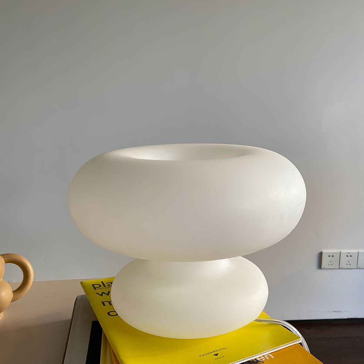 HaloLum Donut-Tischlampe mit warmem Licht – Tischleuchte – Ansicht 9 von 40