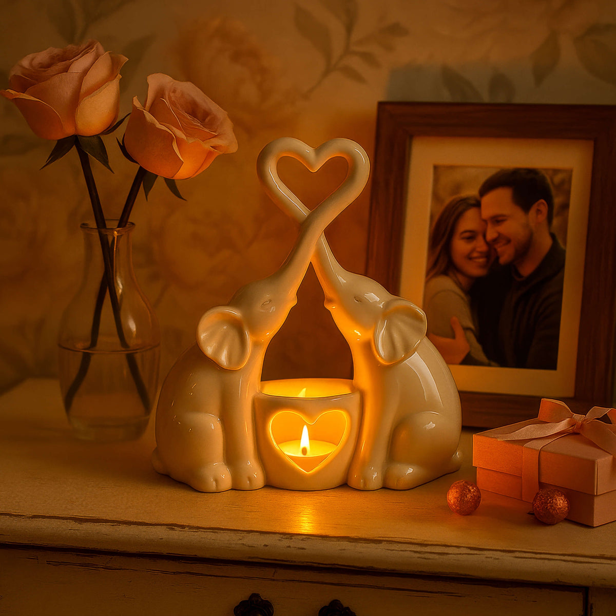 Elefantio LED-Tischlampe mit Herzmotiv fürs Schlafzimmer – Tischleuchte – Ansicht 5 von 6