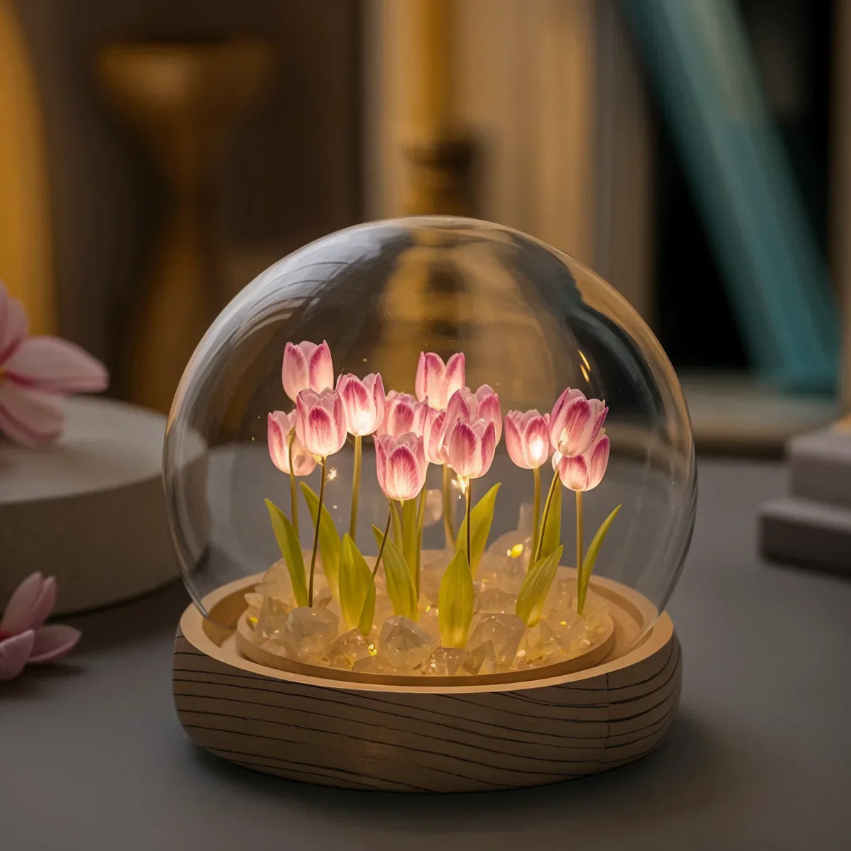 FloraDome LED-Kuppellampe mit Tulpen-Design – Dekoleuchte – Ansicht 4 von 8