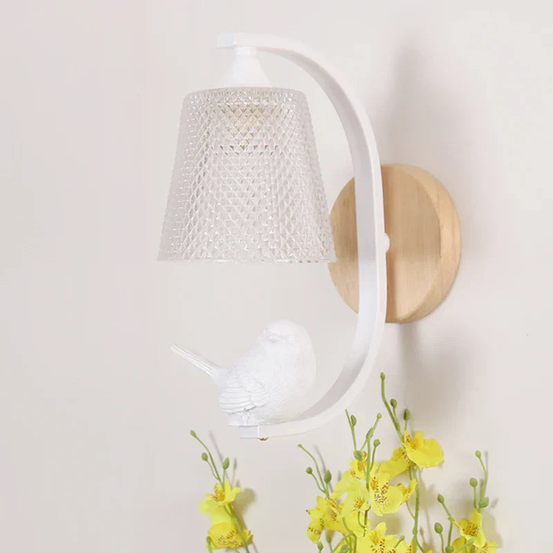 Finkara Wandleuchte mit Vogeldesign aus Holz und Glas – Ansicht 17 von 24