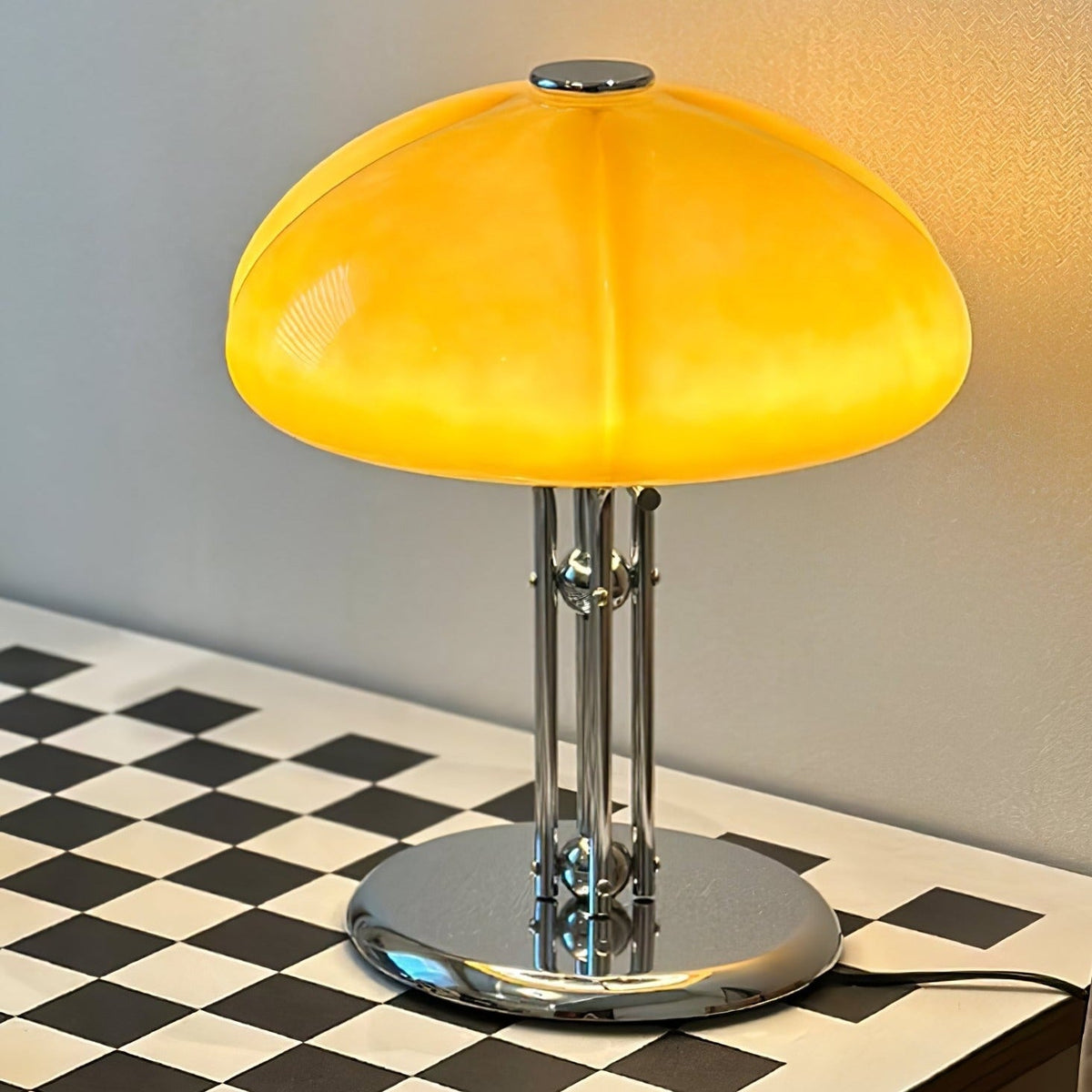 AmberDome Tischlampe im Bauhaus-Stil – Tischleuchte – Ansicht 3 von 40