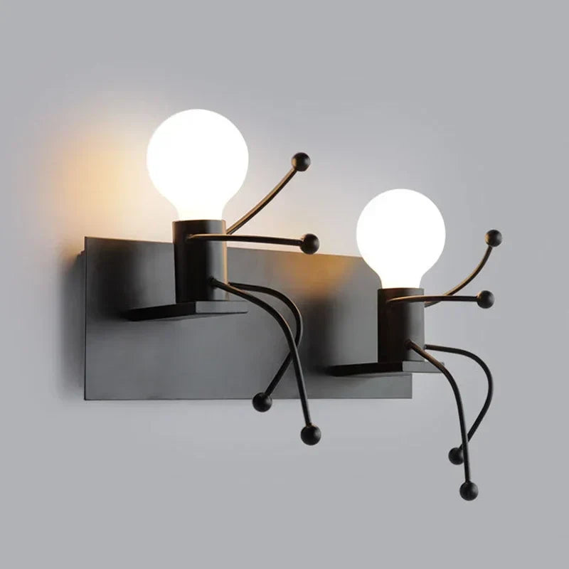 RoboLux LED-Wandleuchte im Roboterdesign aus Metall – Ansicht 10 von 14