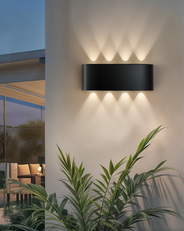 Wallure LED-Außenwandleuchte mit IP65-Wetterschutz aus Metall