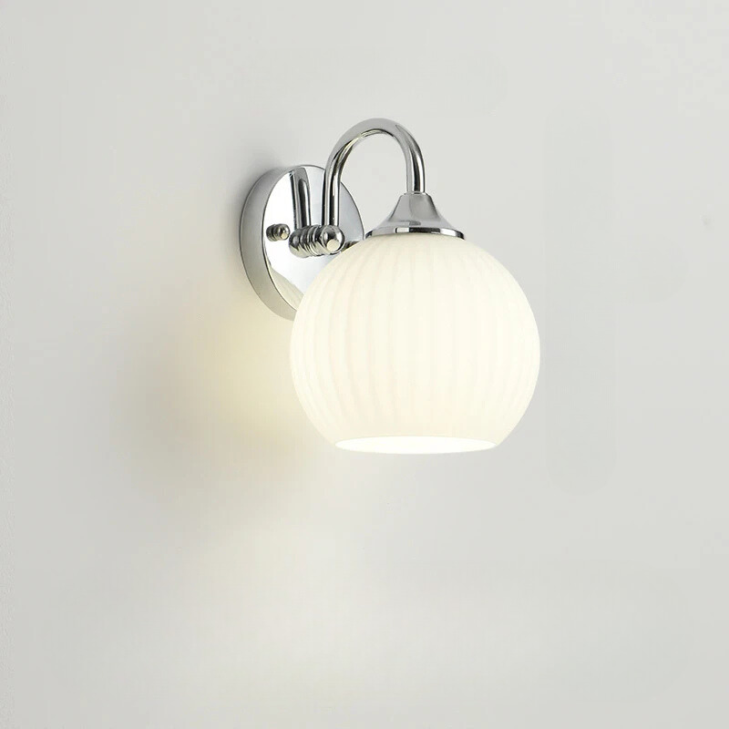 Skanda Skandinavische LED-Wandleuchte mit Glasschirm – Ansicht 10 von 11