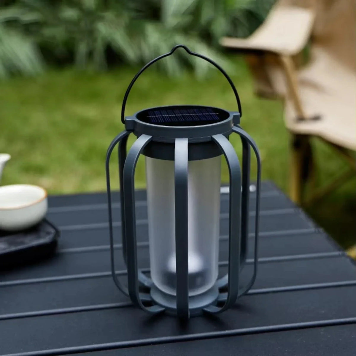 FlickerHaven Solar-Laterne im Vintage-Look mit Flammeneffekt – Solarleuchte aus Metall