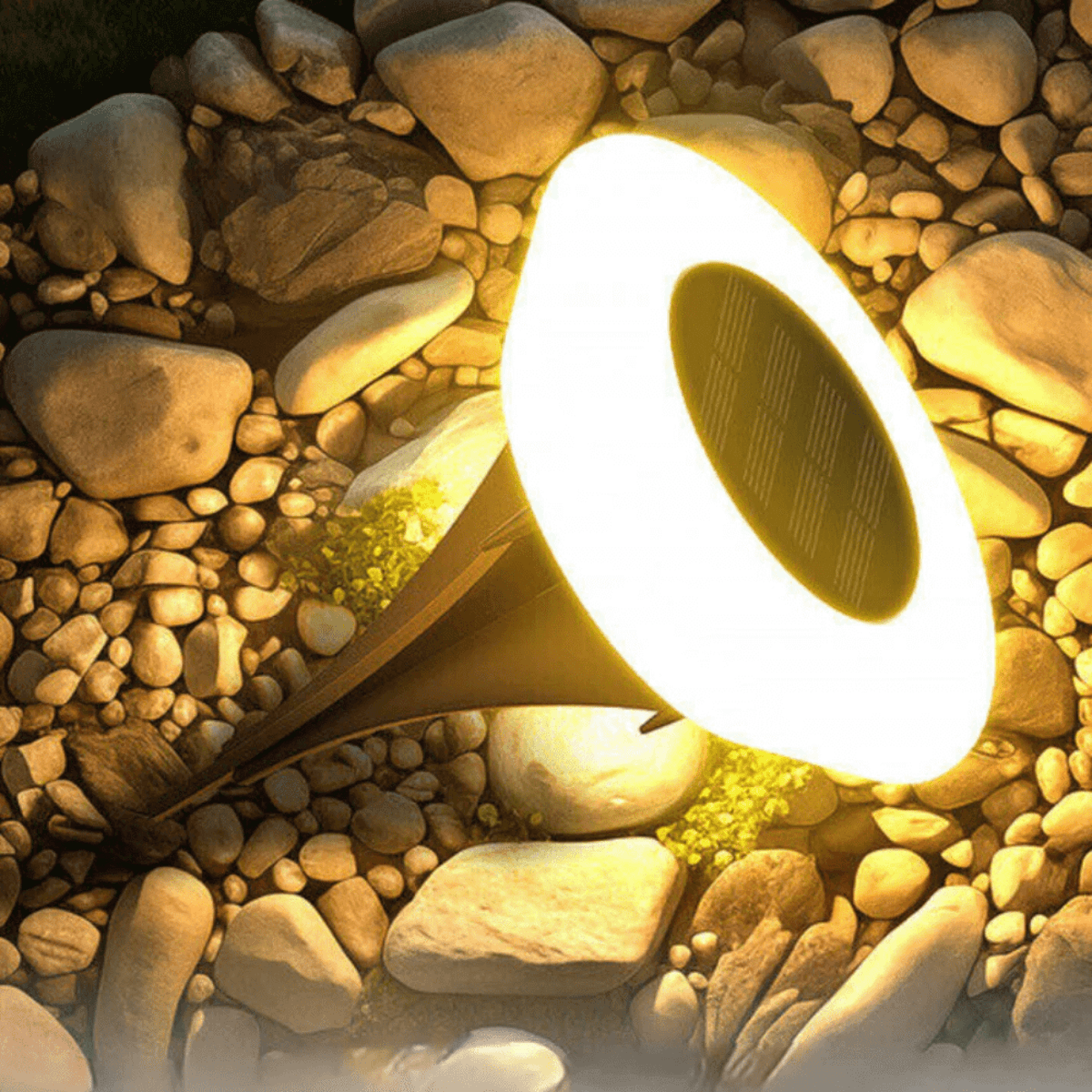 LumiSpot Solar-Bodenstrahler für Einfahrt & Garten – Solarleuchte aus Stoff – Ansicht 4 von 7