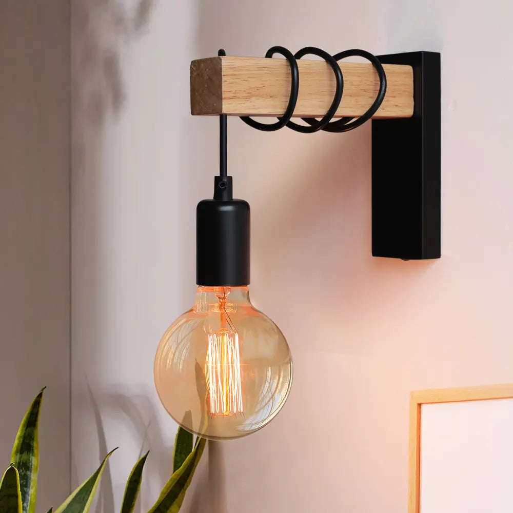 OakForge Wandleuchte aus Holz & Metall – Ansicht 2 von 7
