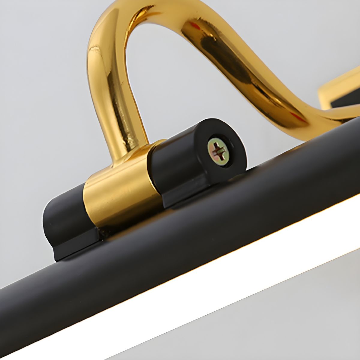 NoirLine LED-Wandleuchte für dein Bad – Ansicht 9 von 10