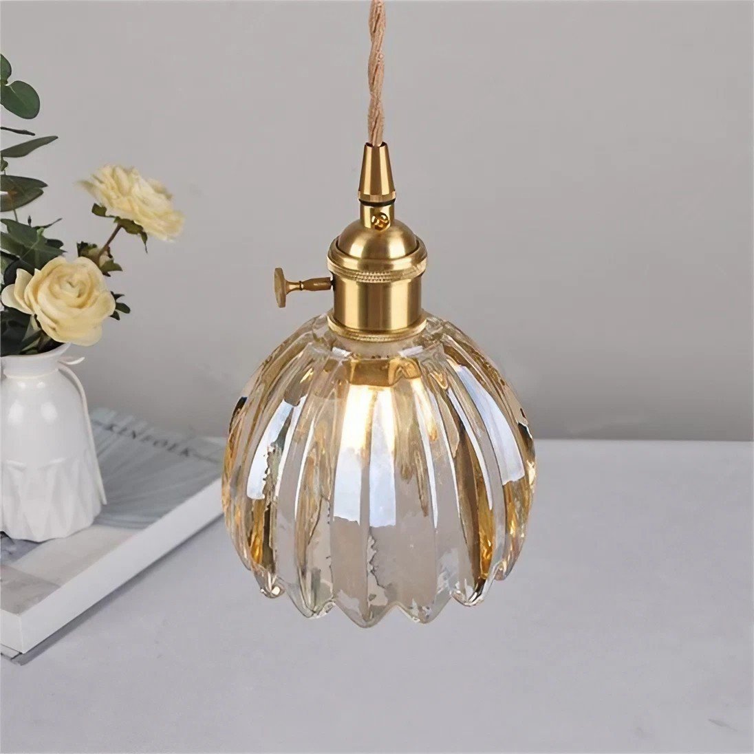 Florvina Retro-Pendelleuchte mit Glasblumen-Design