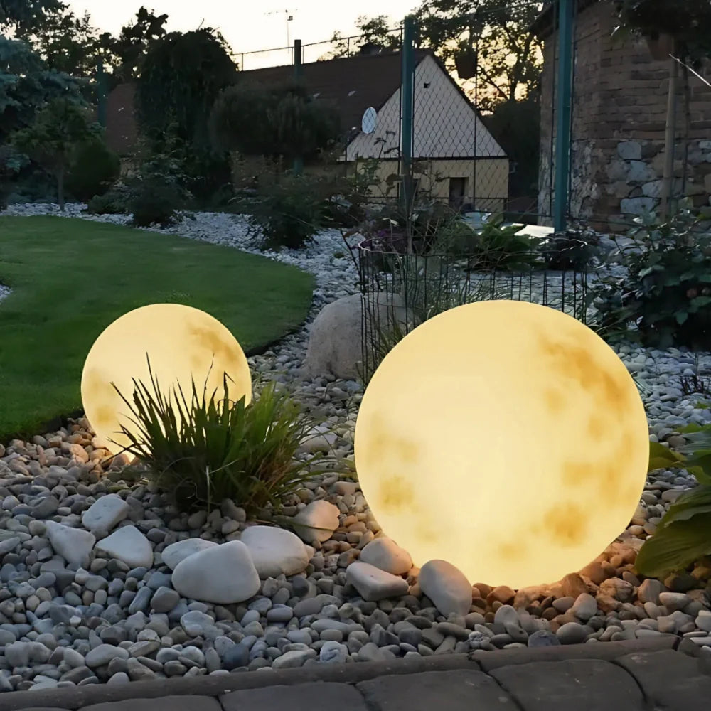 LunaGlow Mond-Gartenleuchte mit Fernbedienung und 16 Farben – Ansicht 14 von 16