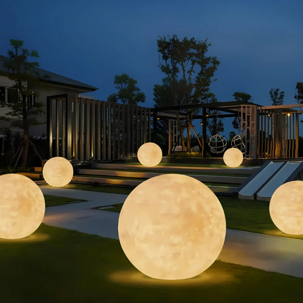 LunaGlow Mond-Gartenleuchte mit Fernbedienung und 16 Farben – Ansicht 8 von 16