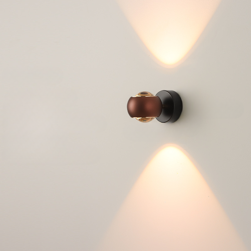 RayVera Minimalistische LED-Wandleuchte in Schwarz-Gold aus Aluminium – Ansicht 11 von 11