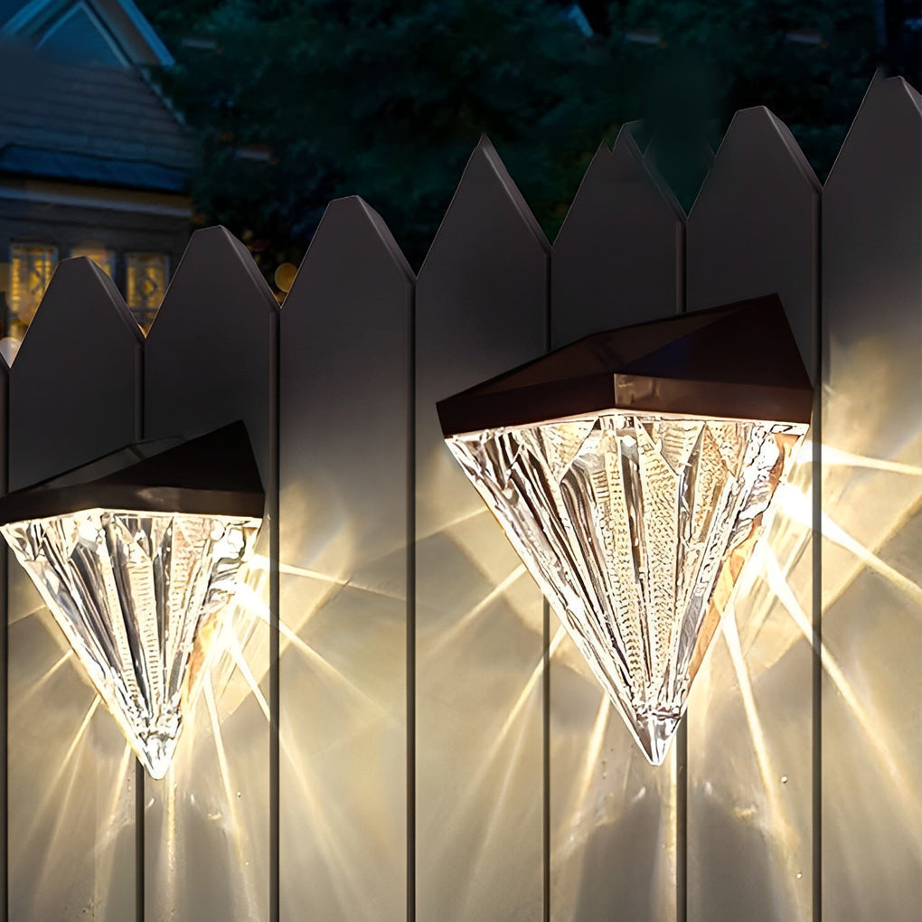 PrismLux Geometrische Solar-Wandleuchte – Solarleuchte – Ansicht 3 von 8