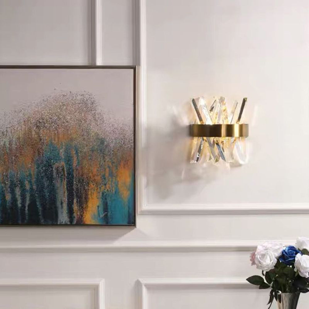 YaraPoint LED-Wandleuchte mit Gold-Finish & Kristall – Ansicht 2 von 11
