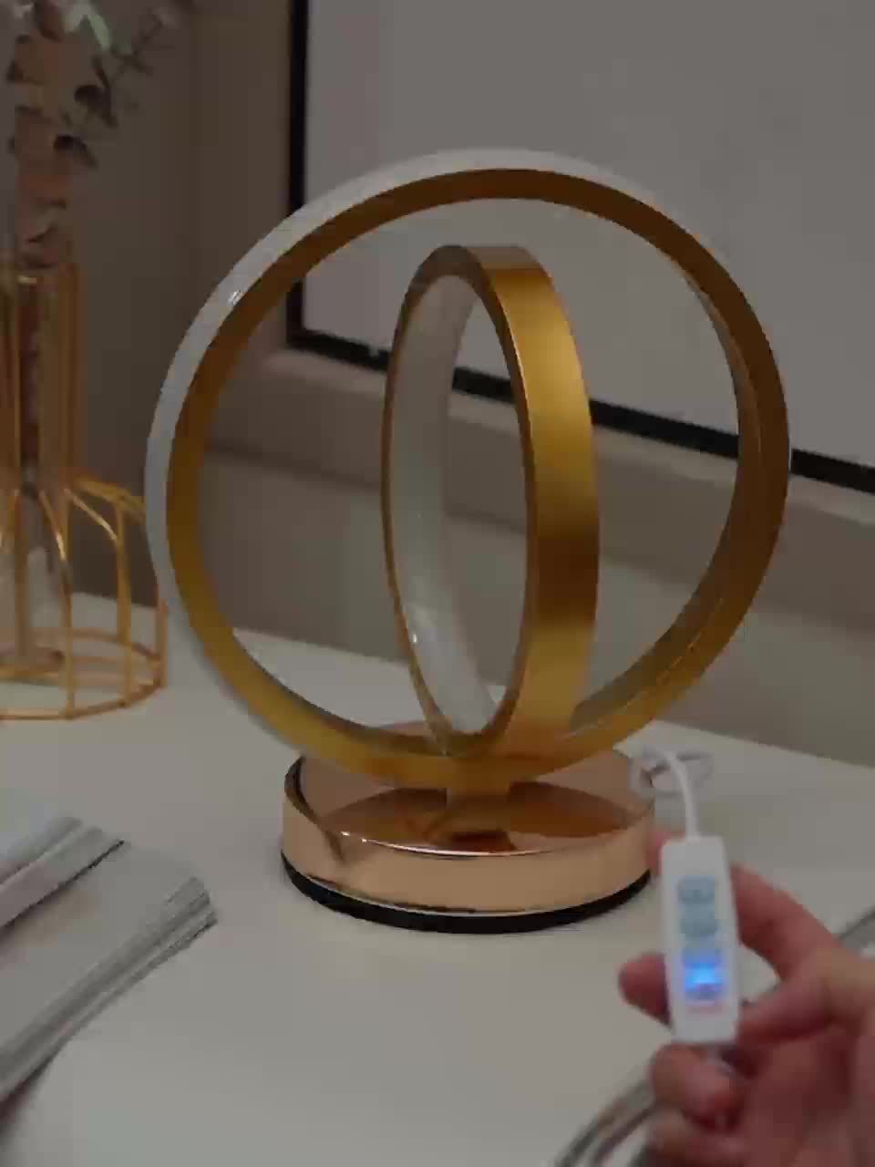 LumiVista Dimmbare USB-LED-Tischlampe – Tischleuchte aus Metall – Ansicht 9 von 9