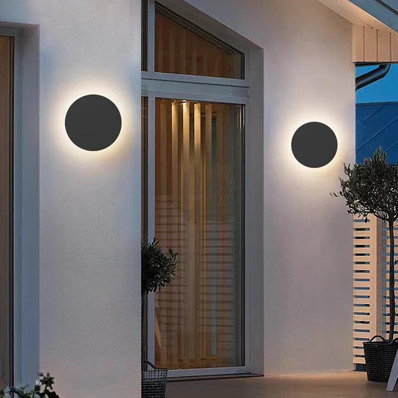 AquaShield Wetterfeste LED-Außenwandleuchte