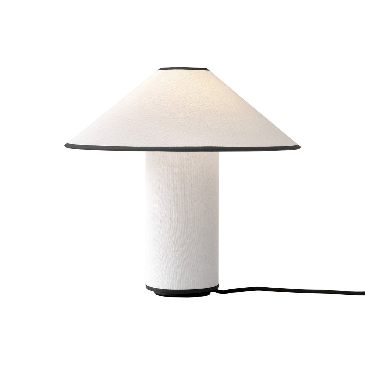 Amara Tischlampe Eleganter Stoffschirm in Beige – Tischleuchte aus Metall – Ansicht 4 von 40