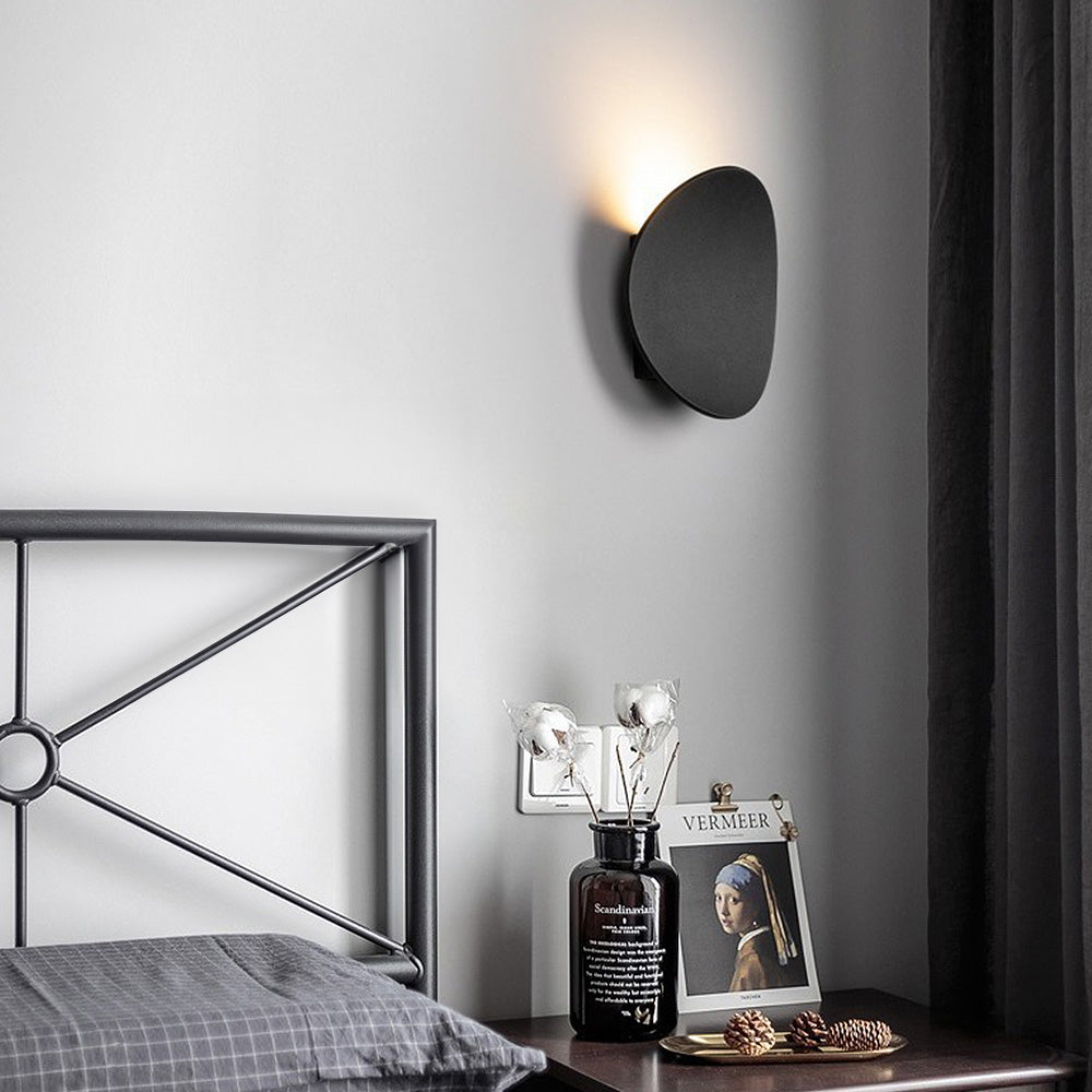 AluDisc Minimalistische LED-Wandleuchte aus Aluminium – Ansicht 3 von 17