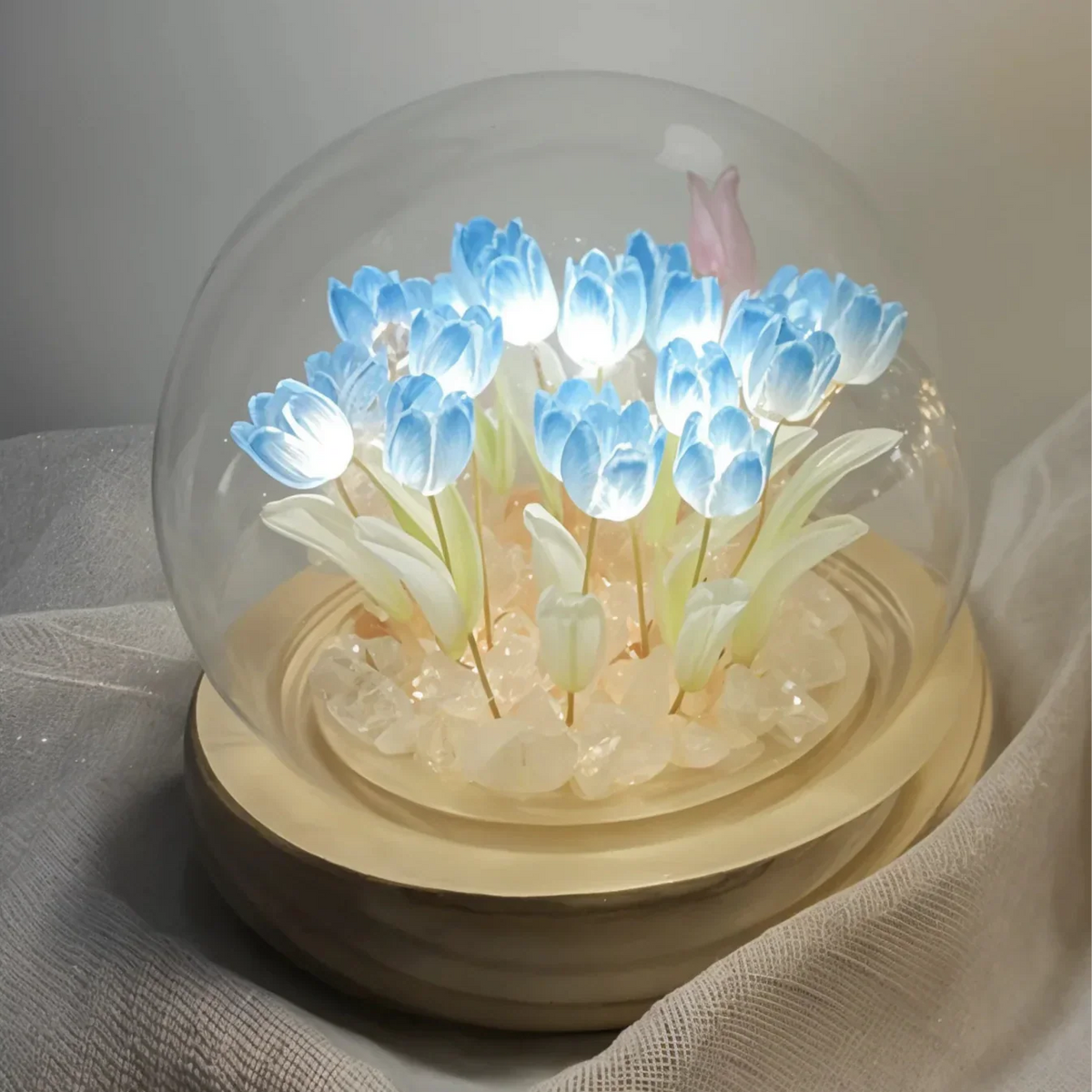 FloraDome LED-Kuppellampe mit Tulpen-Design – Dekoleuchte – Ansicht 7 von 8