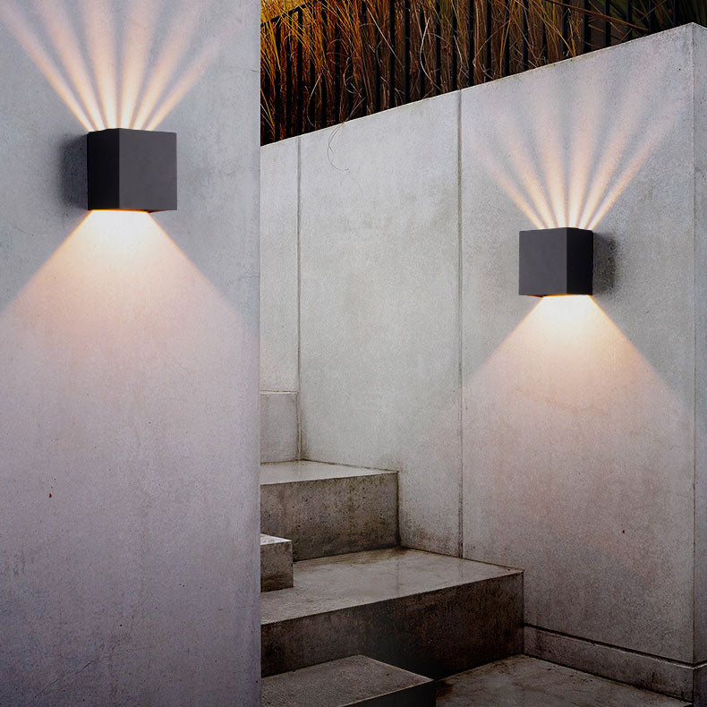 QuadroLux LED Außenwandleuchte für Fassade und Eingang – Ansicht 4 von 7
