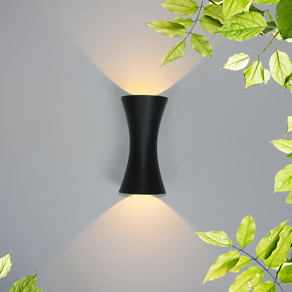 AquaGuard Wetterfeste Aluminium-Wandleuchte – Außenwandleuchte