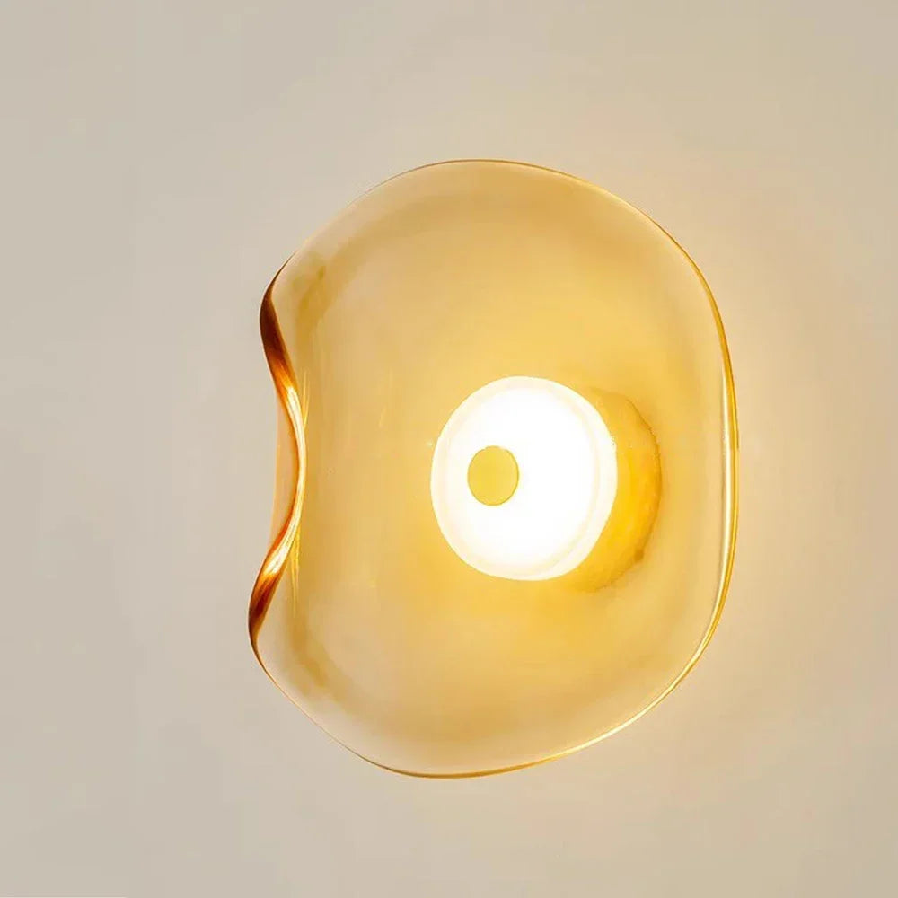 UmbraLume LED-Wandleuchte im eleganten Glasdesign