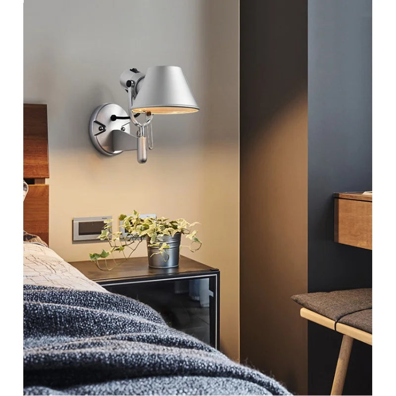 RockGlow Industrielle LED-Wandleuchte mit Schwenkarm