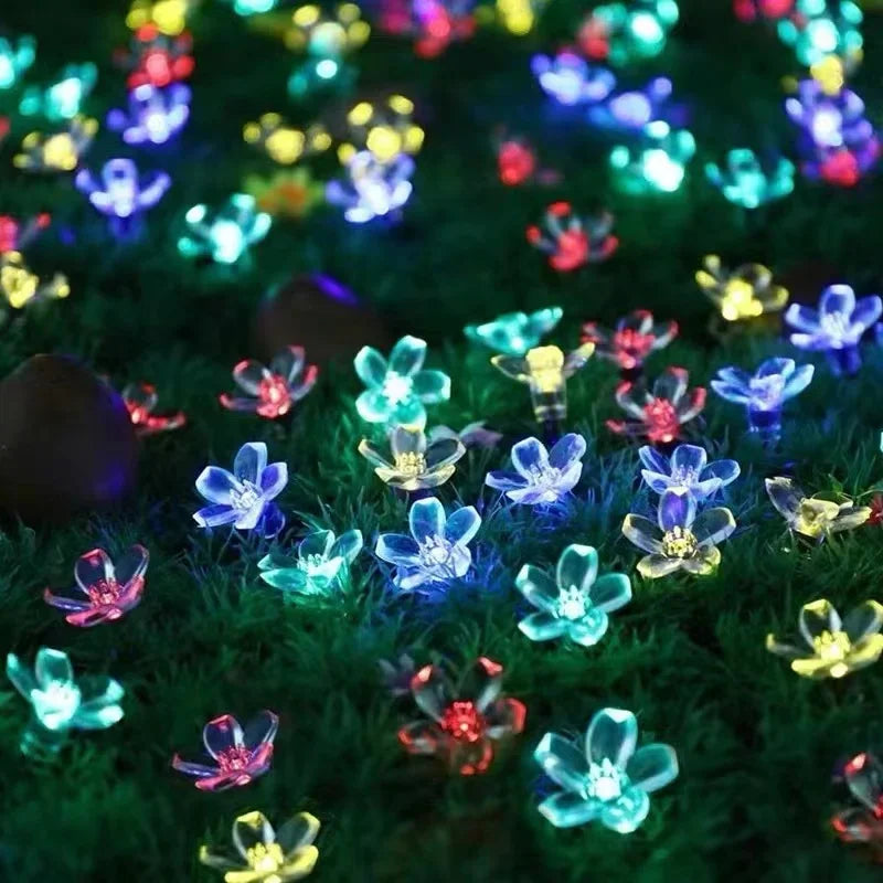 SolarBlüte Solar-Gartenblume mit LED-Lichterkette – Ansicht 7 von 11