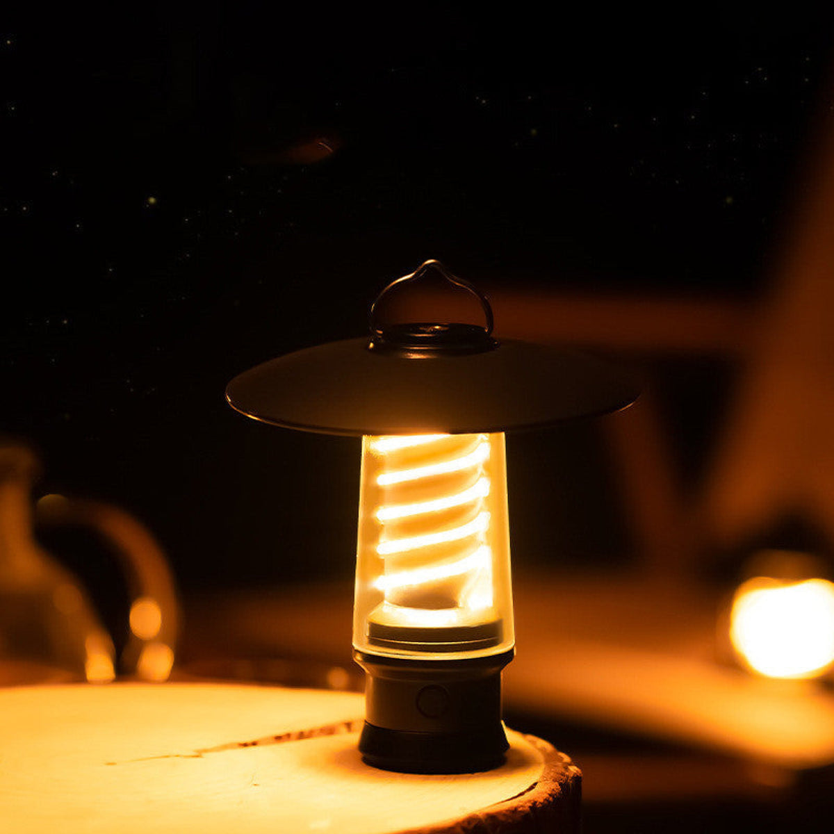 TerraGlow Wiederaufladbare LED-Campinglaterne mit USB-Akku – Gartenleuchte