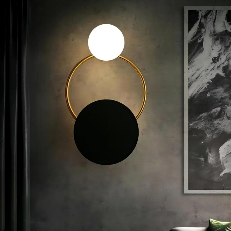 TrioLume LED-Wandleuchte mit drei Kreisformen
