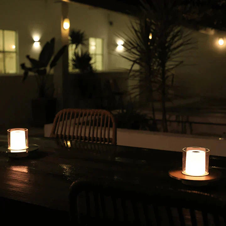 LumiFlame Induktive LED-Kerzenlampe für drinnen & draußen – Ansicht 15 von 20