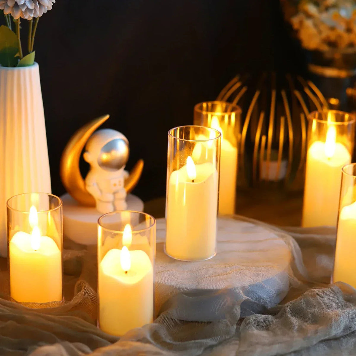 FlameAura LED-Kerzenset mit realistischem Flackerlicht aus Glas