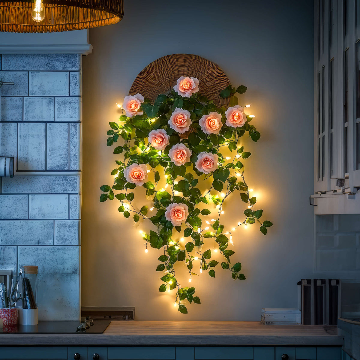 RosaLumé LED Rosengirlande mit warmweißem Licht – Lichterkette