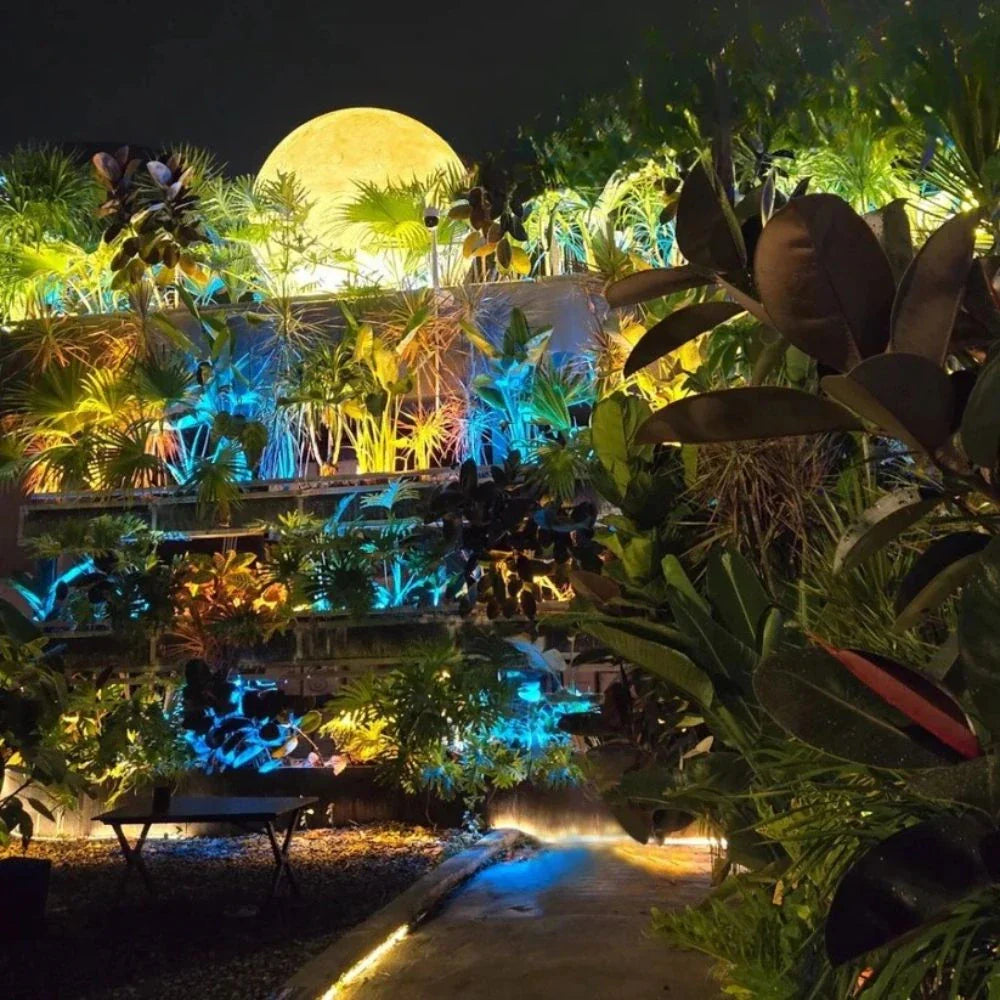 LunaGlow Mond-Gartenleuchte mit Fernbedienung und 16 Farben – Ansicht 11 von 16