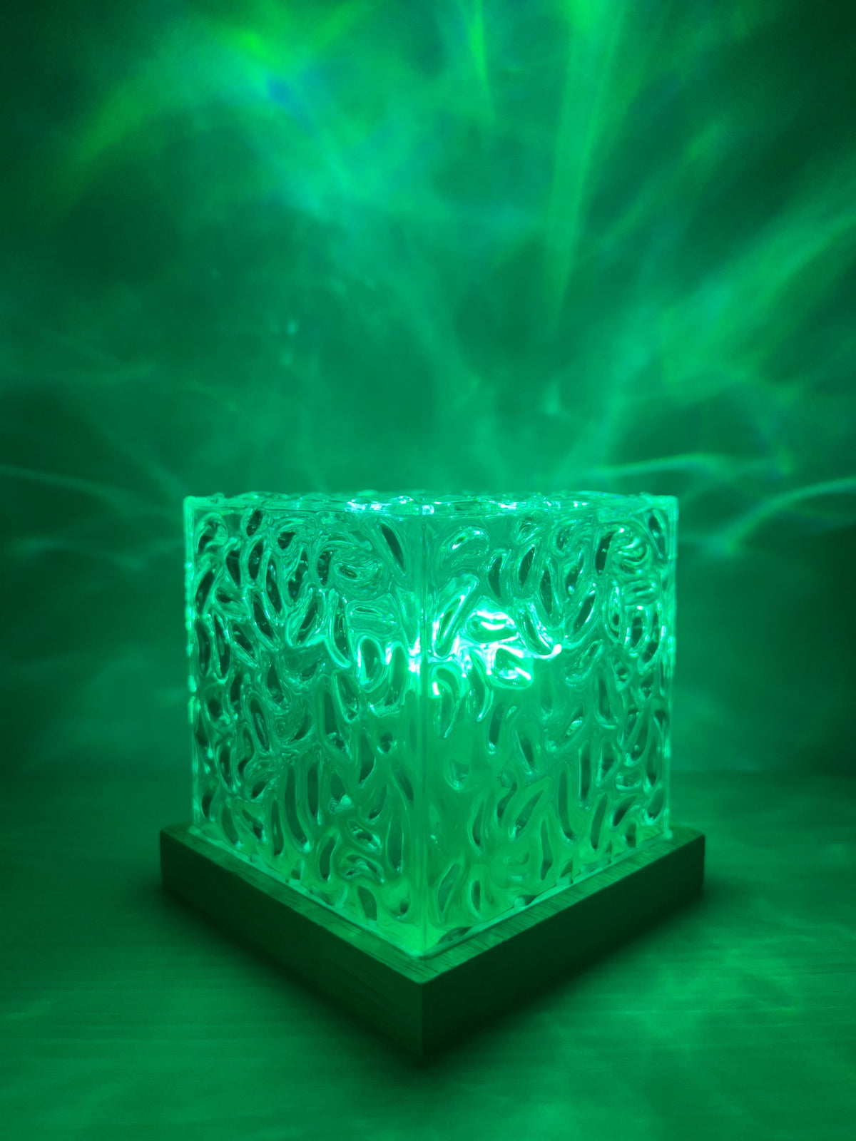 OceanoLux LED Nachtlicht mit Wasserwellen-Effekt – Ansicht 3 von 12