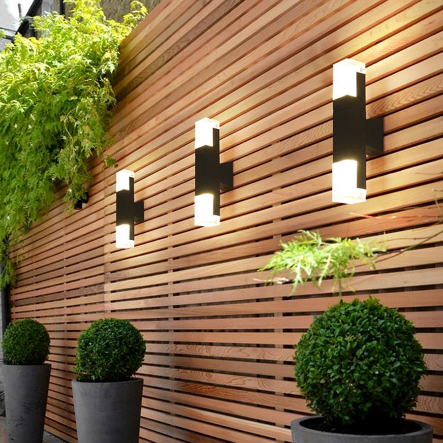 LumiGuard LED-Außenleuchte mit Bewegungssensor – Gartenleuchte
